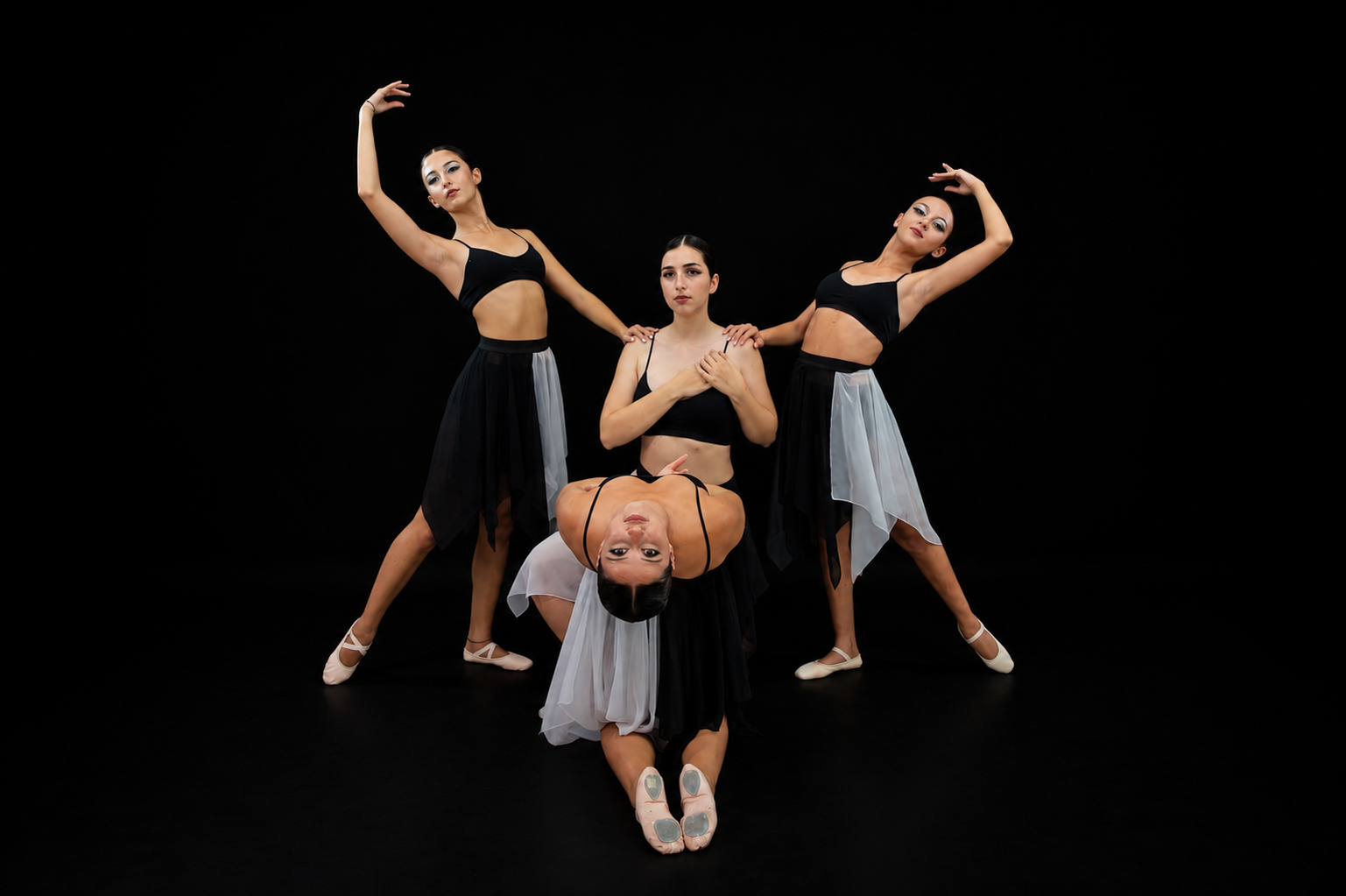 Il gruppo No Gravity della scuola Divina Dance